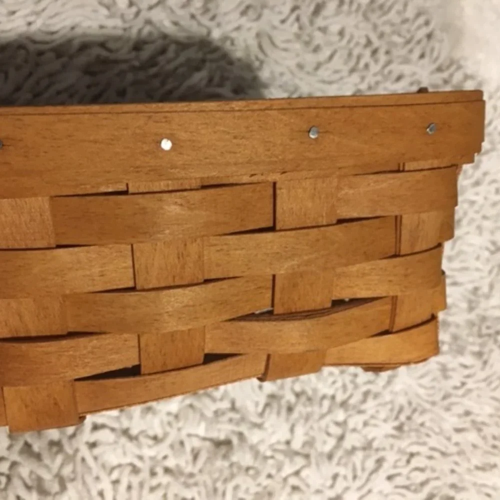 Longaberger medium berry